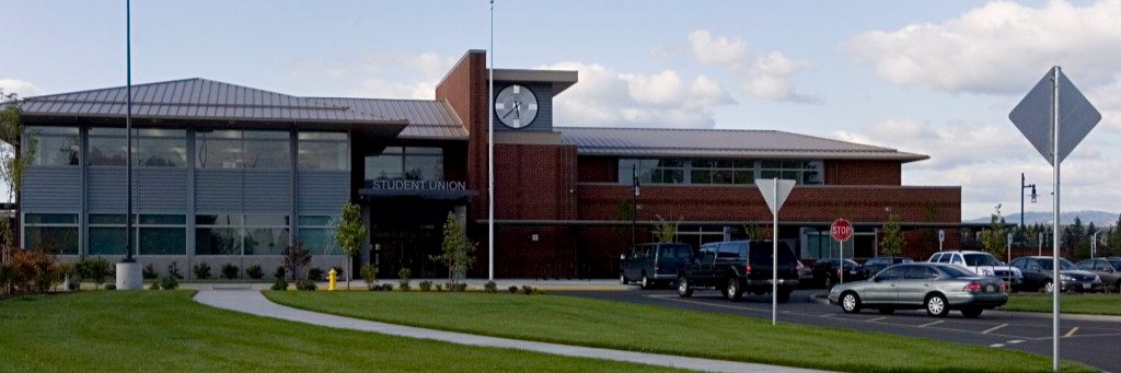 Cover image for Urban Rebels